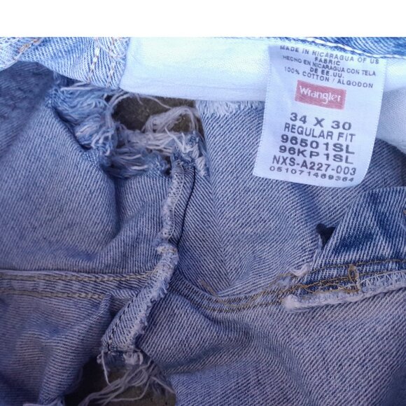 Y2k Vintage Reworked Wrangler 5 Pocket Distressed Jeans Shorts sz 14 (34 Mens - Picture 4 of 6